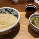 オリーブ豚　冷つけうどん