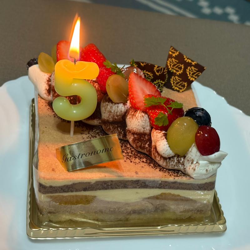 バースデーケーキ(パティスリー・ラ・ベルデュール)