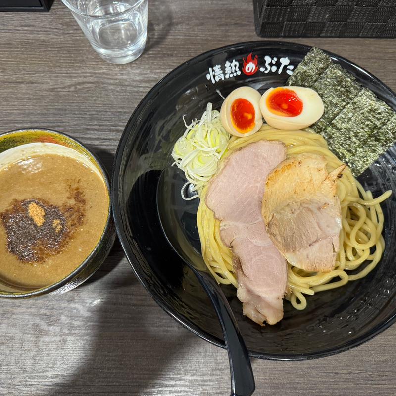 味玉濃厚つけ麺　並(情熱のぶた)