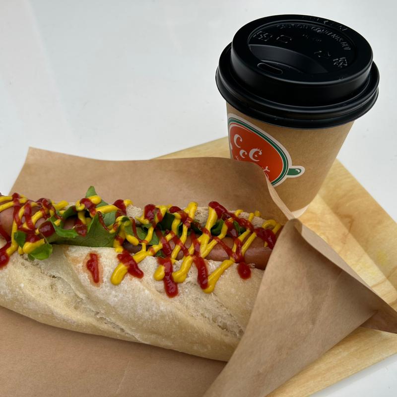 ホットドッグ　ホコタ(CCC(シースリー))