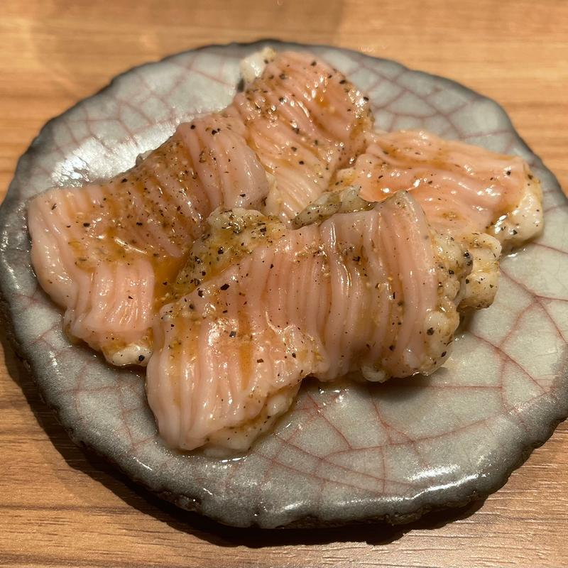 上ホルモン(Yakiniku 名もなき名店へ 一切入魂一枚売り焼肉)