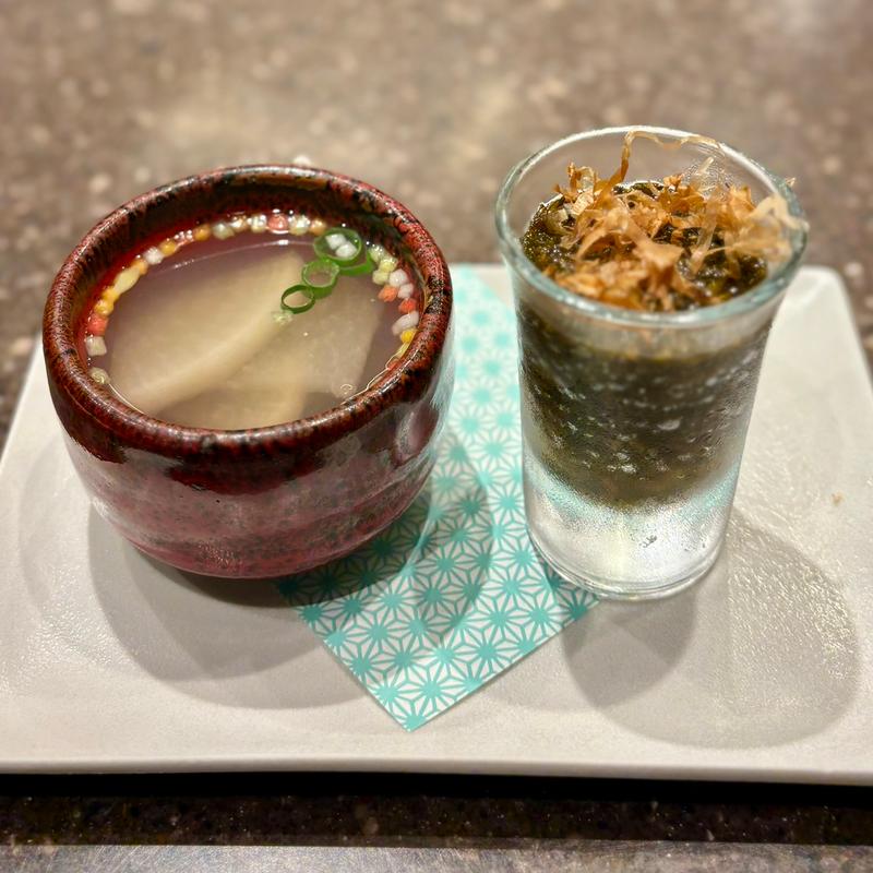 アカモク酢の物(博多小皿鉄板 べっぴんしゃん)