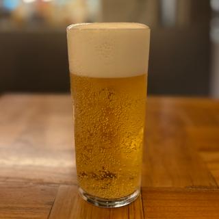 黒ラベル 生ビール(餃子といえば 芭莉龍（バリロン） 八重北分店)