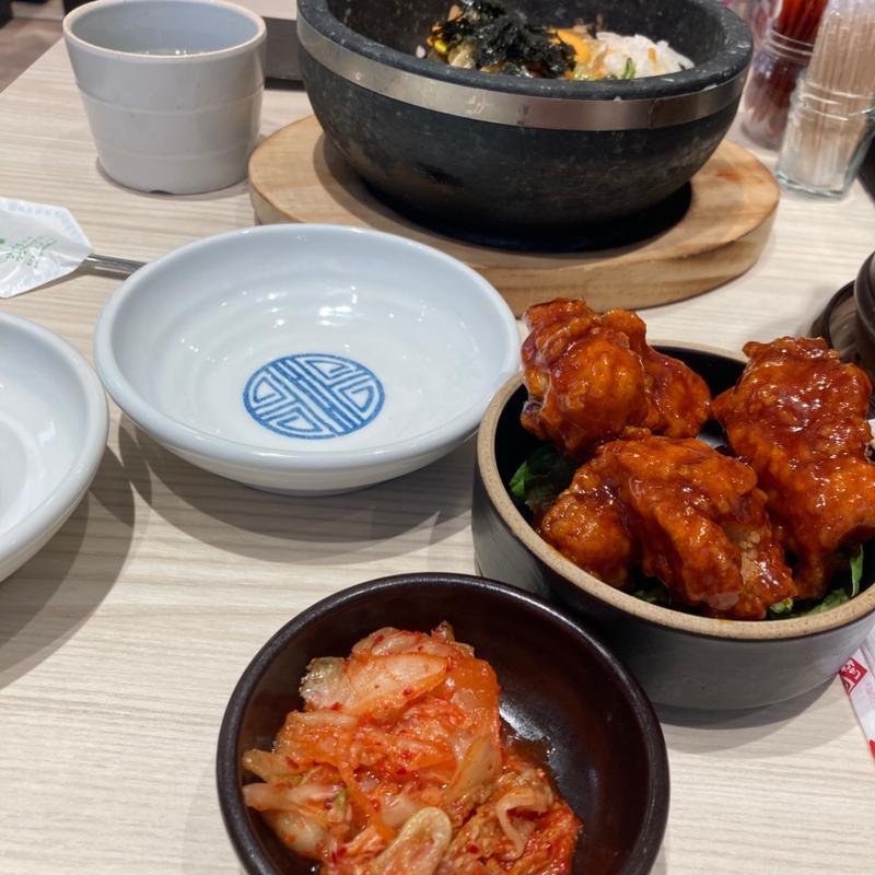 ヤンニョムチキン(コリアンダイニング李朝園 tete名谷店)