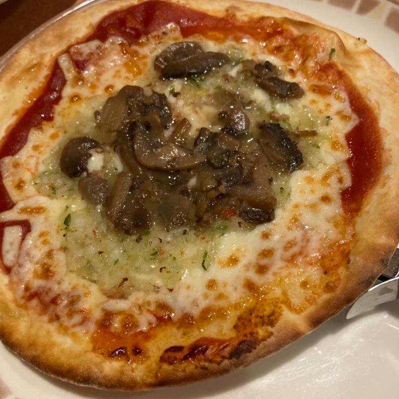 きのこピザ(サイゼリヤ 幕張店)