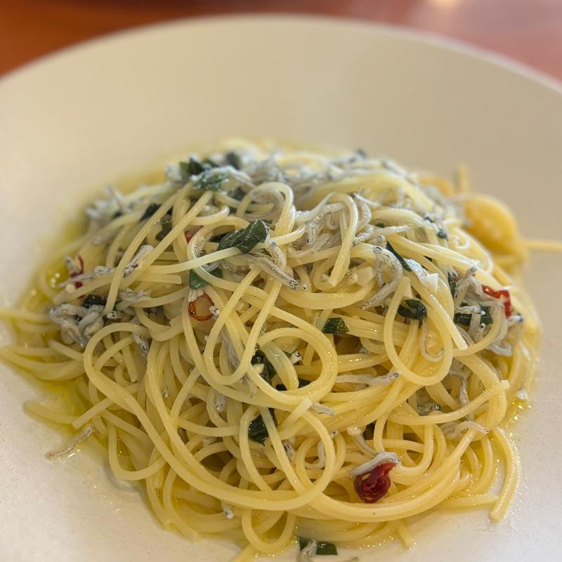 シラスと大葉のペペロンチーノ(アザレア)