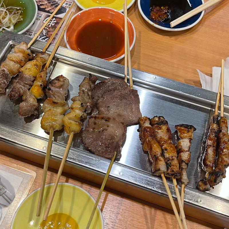 焼鳥いろいろ(やきとりの名門秋吉 梅田店)