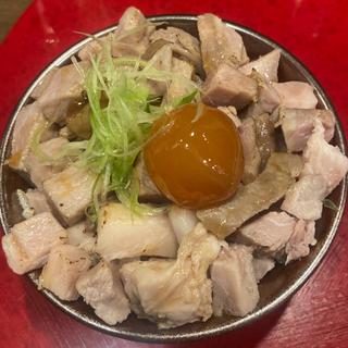 チャーシュー丼セット漬け卵黄(RaMen TOMO TOKYO)