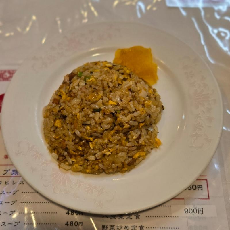 半チャーハン(一品香)