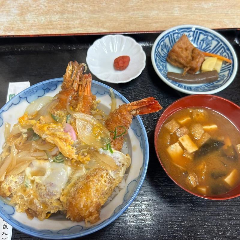 エビ丼(食事処 きくよし)