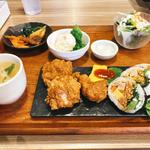 プルコギキンパ＆チキンランチ