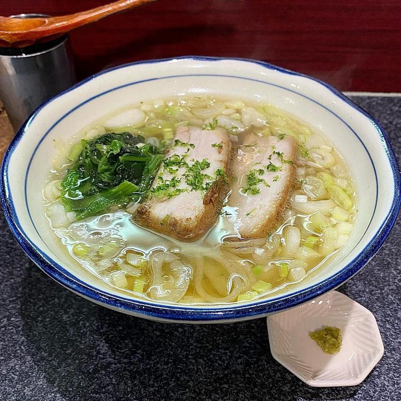 白壺ラーメン(烈志笑魚油 麺香房 三く)