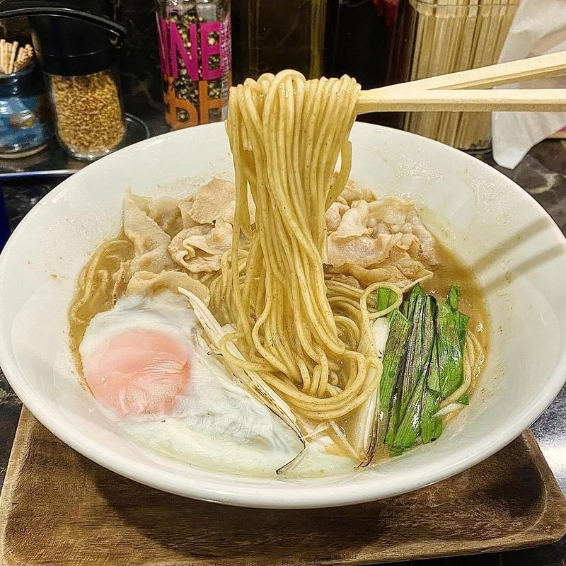 一貴山月見そば(群青 )