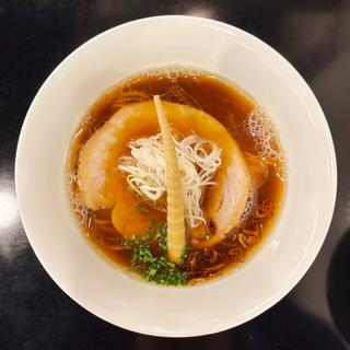 醤油拉麺(鳴龍 （NAKIRYU）)