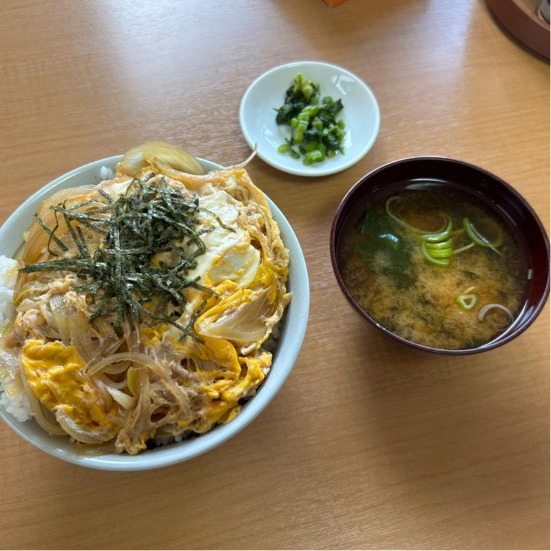 親子丼(大成軒 桜町店 （タイセイケン）)