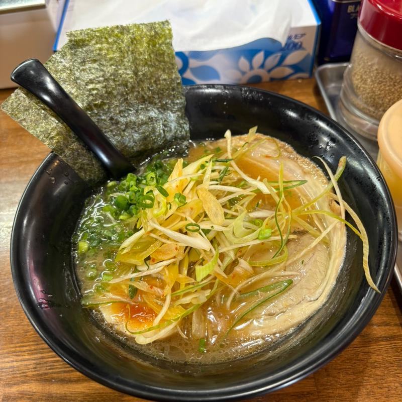 (ラーメン 秀華)