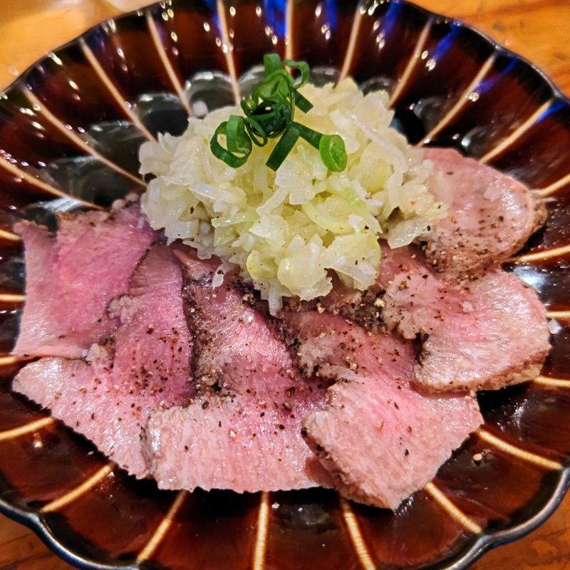 香味ネギのタンカルパッチョ(串焼き。ビストロガブリ 野毛一番街店)