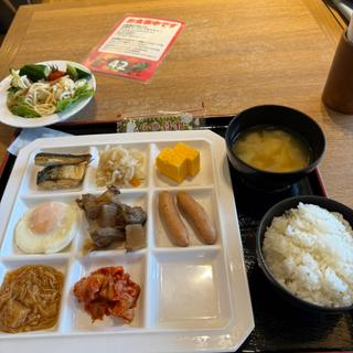 朝食(食彩健美 一木一草)