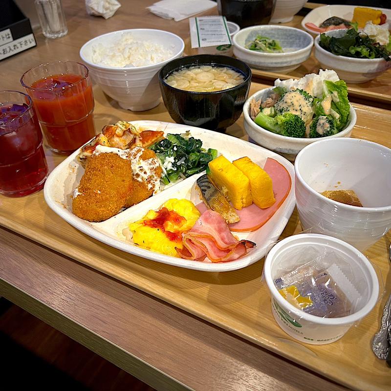 朝食バイキング(ホテルルートイン登米)