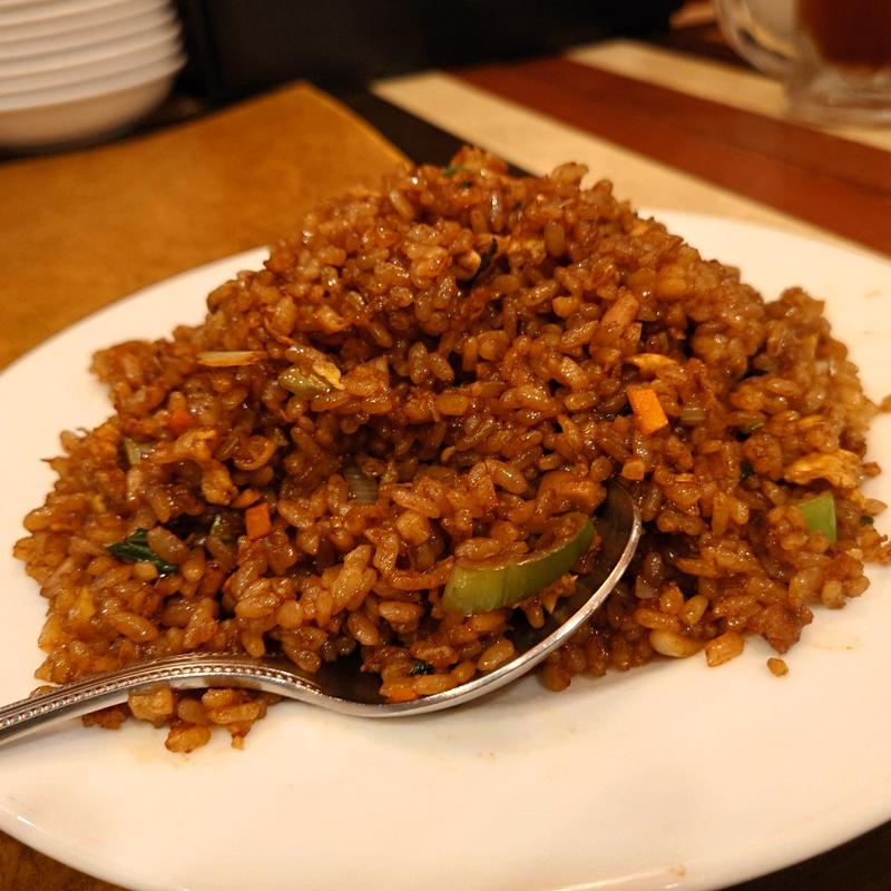 豚角煮炒飯(マルヤス酒場 柏店)