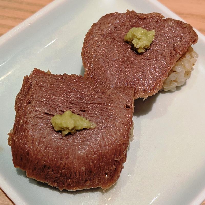 やわらか茹でタンの握り(鮨・酒・肴 杉玉 鹿島田 )