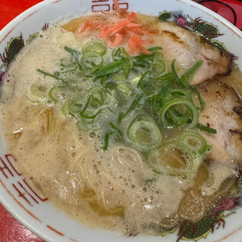 ラーメン(博多大砲ラーメン 新宮店)