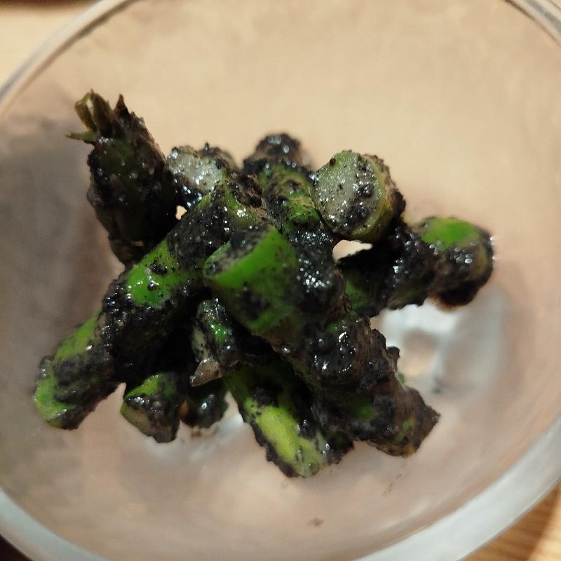 アスパラの胡麻和え(分讃岐うどん あ季 時譚)