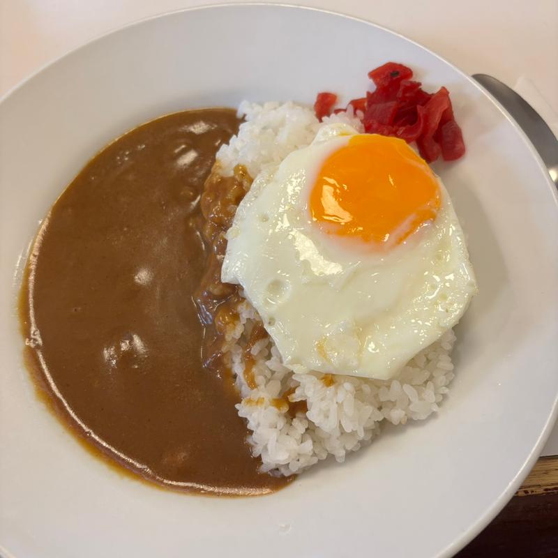 カレーライス(キッチンニュー早苗)
