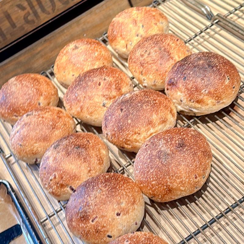 お米の塩パン(アールベイカー エキアプレミエ和光店)