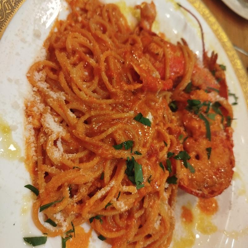 オマール海老のトマトソーススパゲティ(クラフトパスタトリノ)