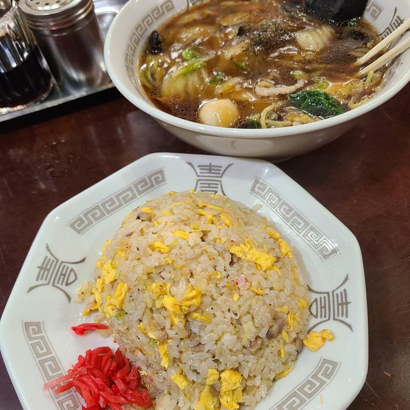うまにラーメン 半チャーハン(銀座亭 )