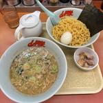 つけ麺 味玉 コロチャー(ラーメン山岡家 厚木店)