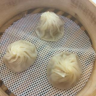 麻辣担々麺小籠包セット(京鼎樓小館(ジンディンロウショウカン) ラゾーナ川崎プラザ店)