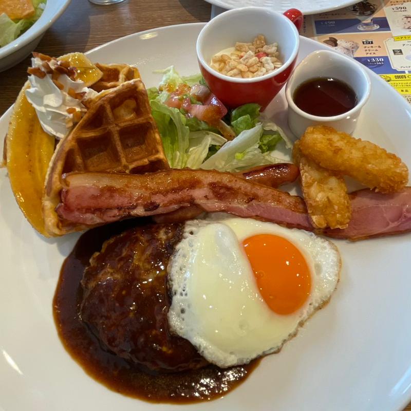 ココスモーニング ~キャラメリゼバナナワッフル~(ココス 鎌倉大船店)