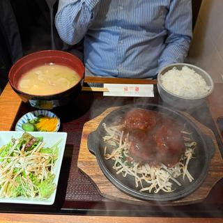 ハンバーグ定食(銀座 羅豚 はなれ)