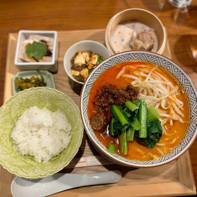 (江戸中華よし町)