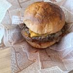 ダブルチーズバーガー