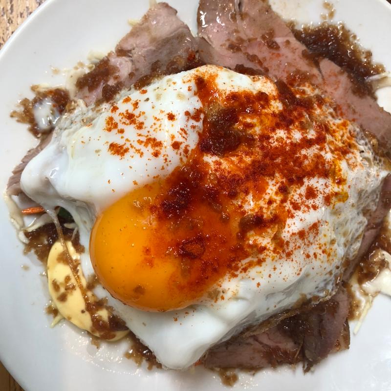 チャーシューエッグ(大衆食堂スタンドそのだ五反田店)