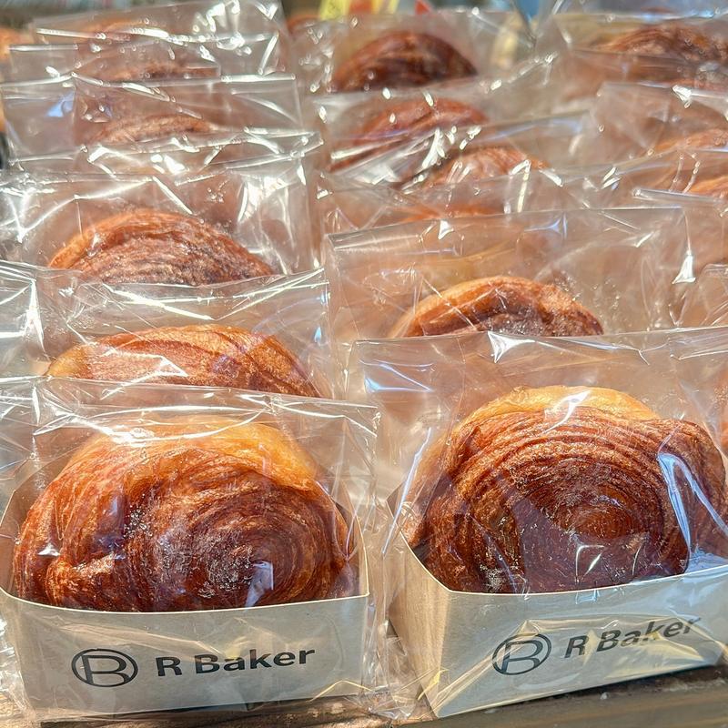 のび〜るクロワッサン(アールベイカー エキアプレミエ和光店)