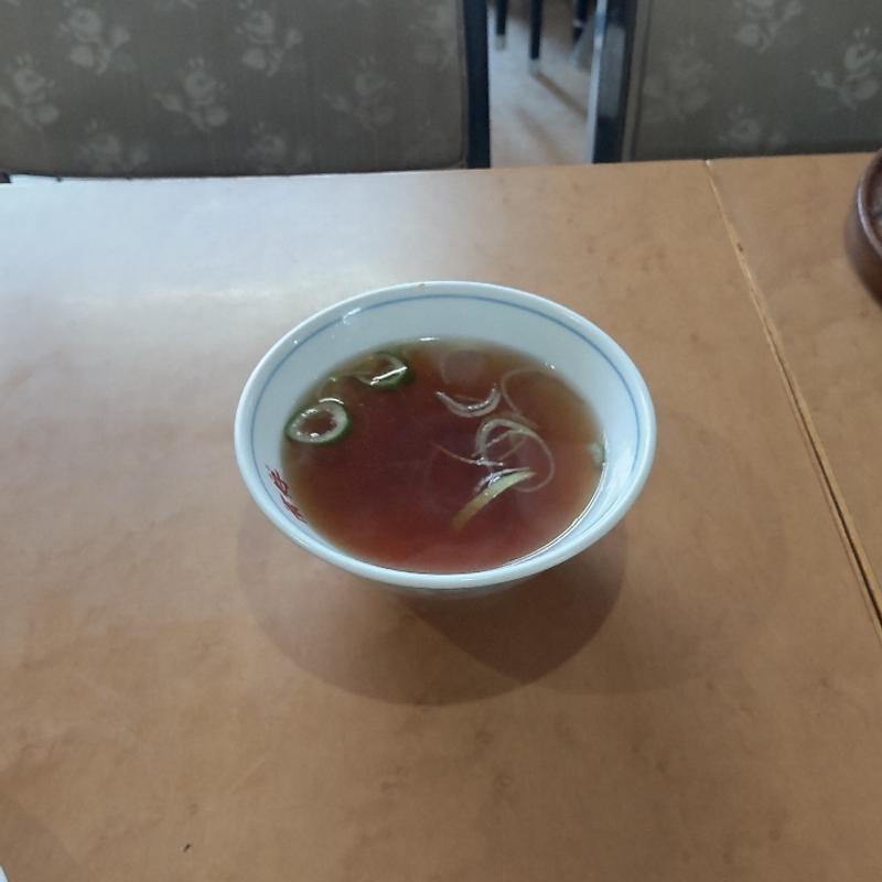 チャーハンスープ(清華楼)