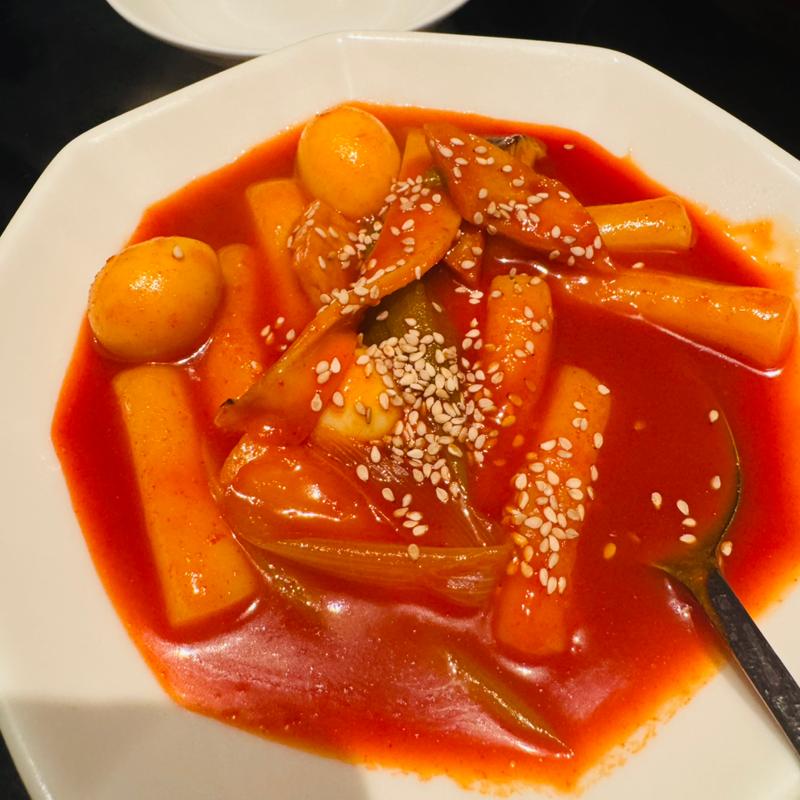 屋台流ピリ辛トッポギ(長寿韓酒房 海浜幕張店)