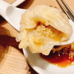 かに味噌入り小籠包（3種盛り）(鼎泰豐 ミナモア広島店)