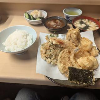天ぷら定食 舞茸 ペコロス お新香