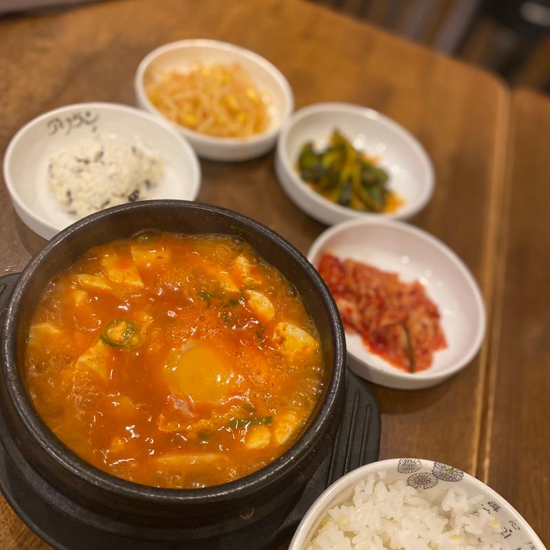海鮮純豆腐定食(韓国家庭料理 アリラン)