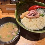 特製昆布水つけ麺