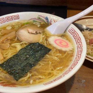ラーメン半炒飯セット(おおとも )