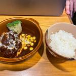 ハンバーグデミ