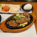 カルビ(まん馬 新地本店)