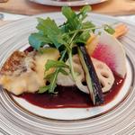真鯛とエビの赤ワインソース