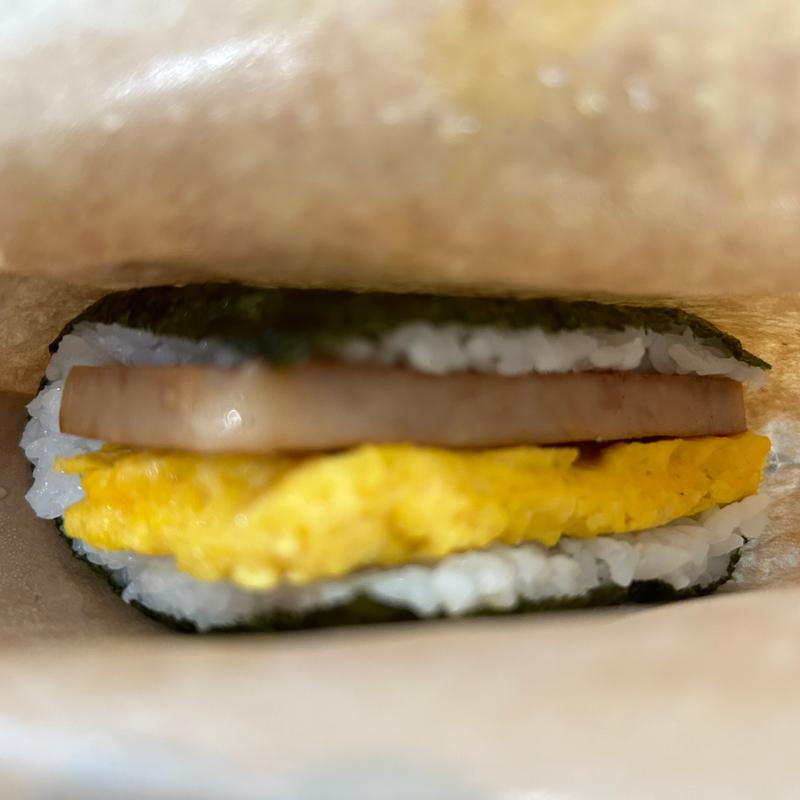 ポーたま(ポークたまごおにぎり本店 空港1F店)